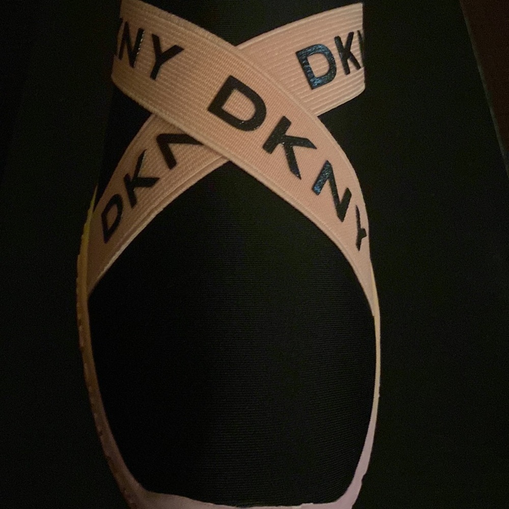 NWT DKNY Allie Stretch black with pink & yellow youth size 6; women’s size 8 - Picture 3 of 8